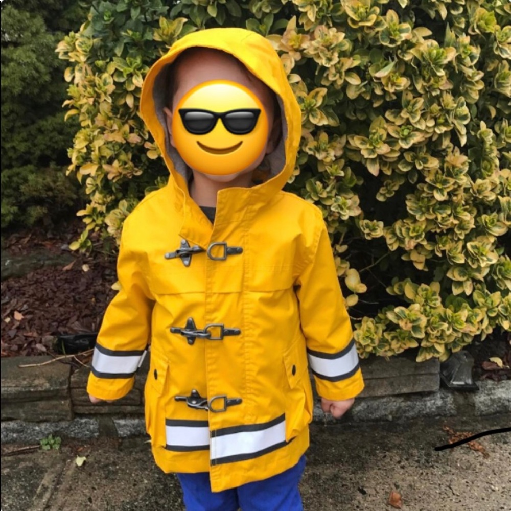 Gap toddler Raincoat